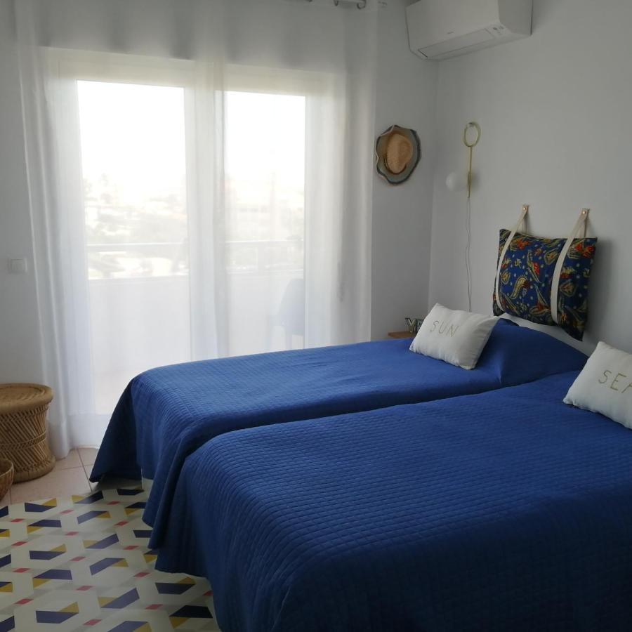 Appartement Vue Sur Mer Et Pieds Dans L'Eau! Portimão Exterior foto