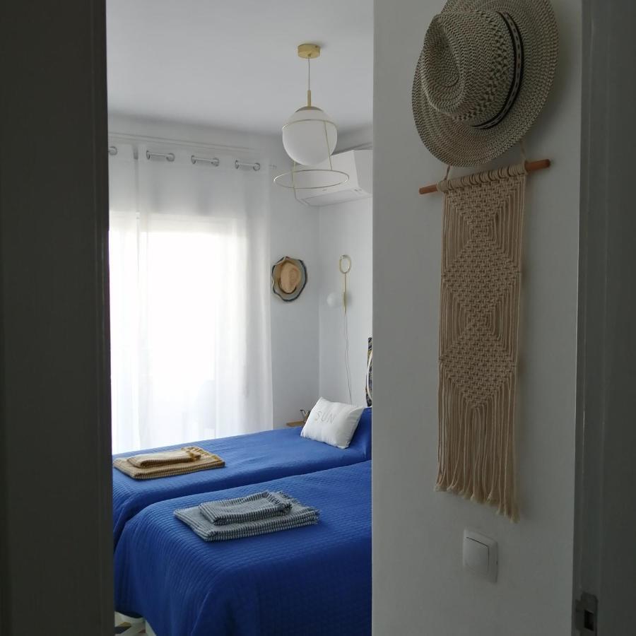 Appartement Vue Sur Mer Et Pieds Dans L'Eau! Portimão Exterior foto